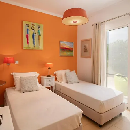 Casa Da Graca By An Island