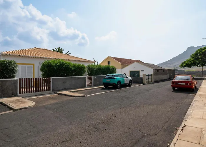 Casa Da Graca By An Island