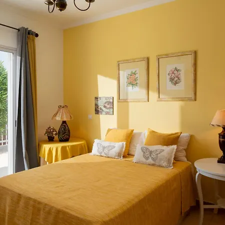 Casa Da Graca By An Island *